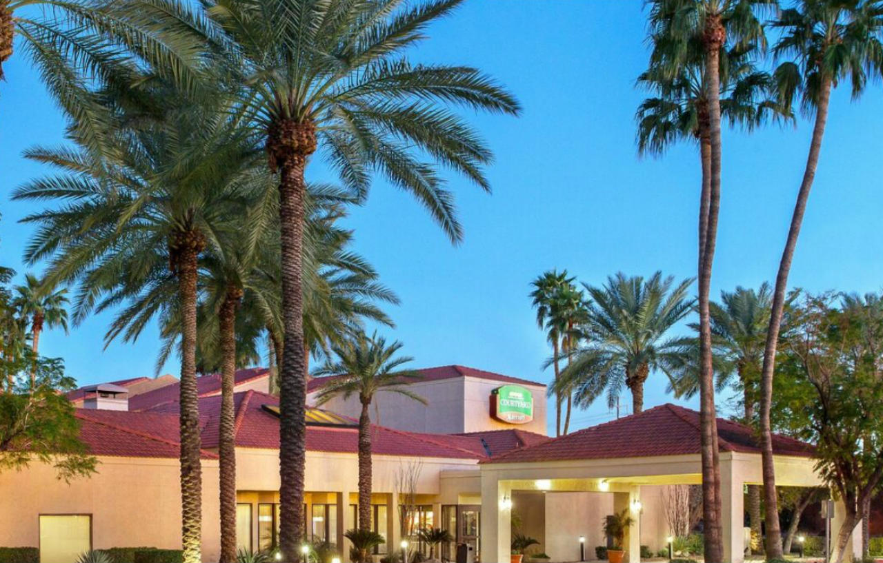 Courtyard By Marriott Phoenix North Extérieur photo